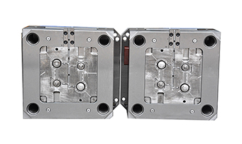 在注塑模具設計中，夾緊力是一個決定性因素嗎？