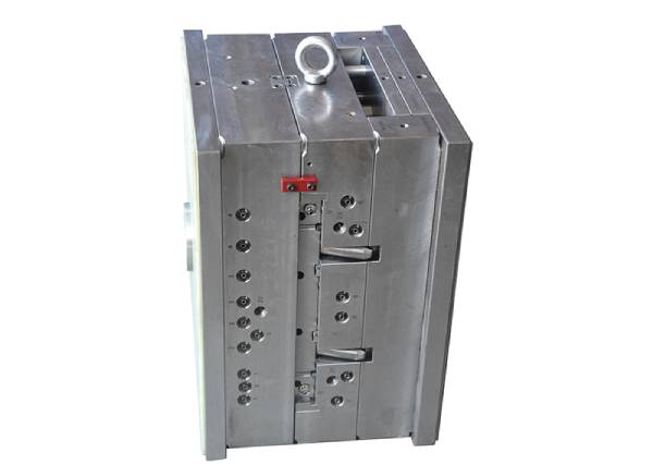 精密注塑模具加工