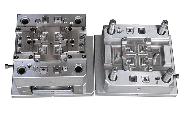 汽車注塑模具 汽車注塑模具